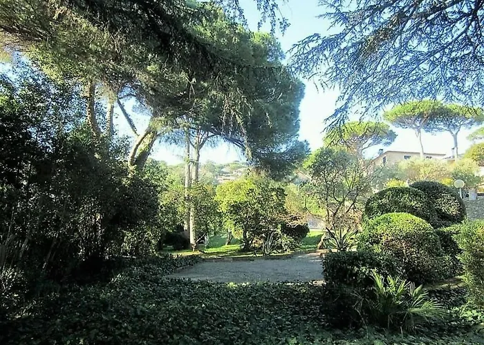 La Petite Maison Maximoise - Kleine Haus Maximoise By Interhome