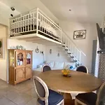 La Petite Maison Maximoise - Kleine Haus Maximoise By Interhome *